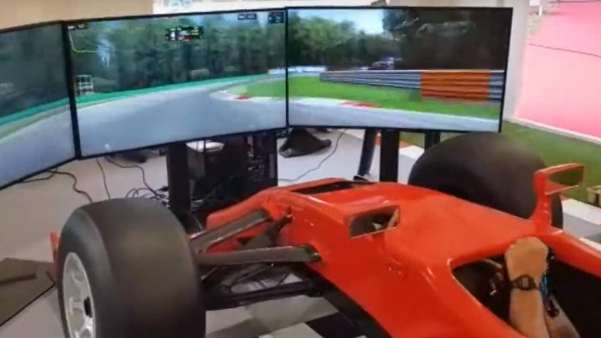 EFORSIM SIMULATOR TECHNOLOGIES | El Cockpit a la Altura de un F1.